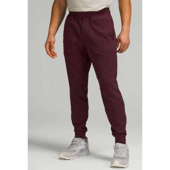 Lululemon At Ease Jogger Men's XS‎ Cassis Maroon Textured Drawstring $128 M5642S - Picture 1 of 12